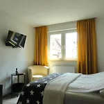 Karins * لامبرتهايم
