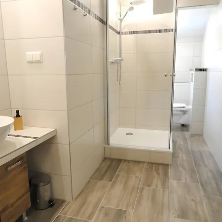 בית נופש Karins *