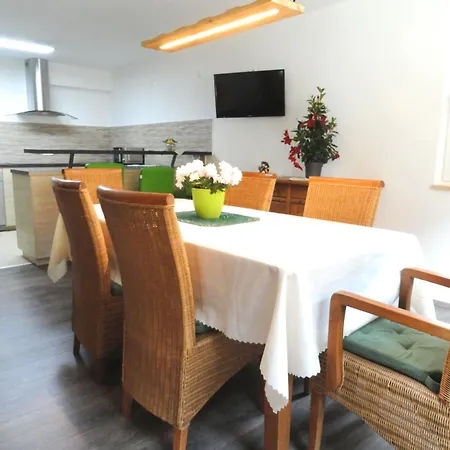 Ferienhaus Karins *